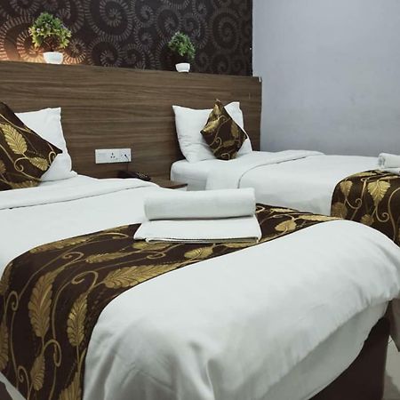D'Metro Hotel Шах-Алам Екстер'єр фото