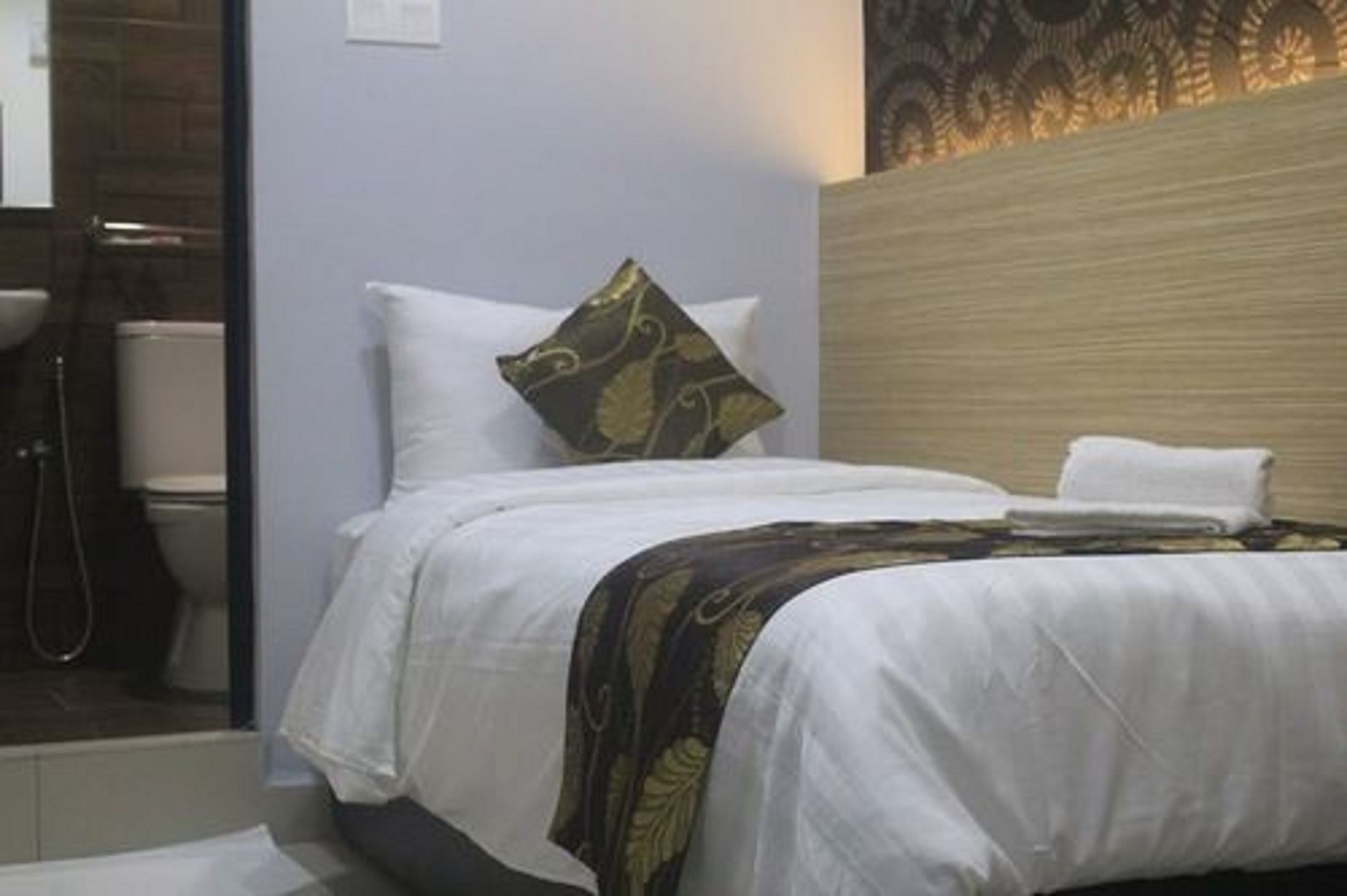 D'Metro Hotel Шах-Алам Екстер'єр фото