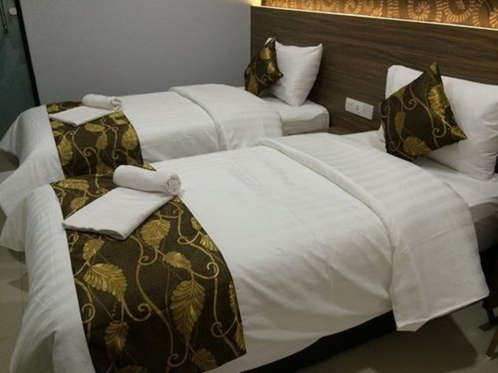 D'Metro Hotel Шах-Алам Екстер'єр фото